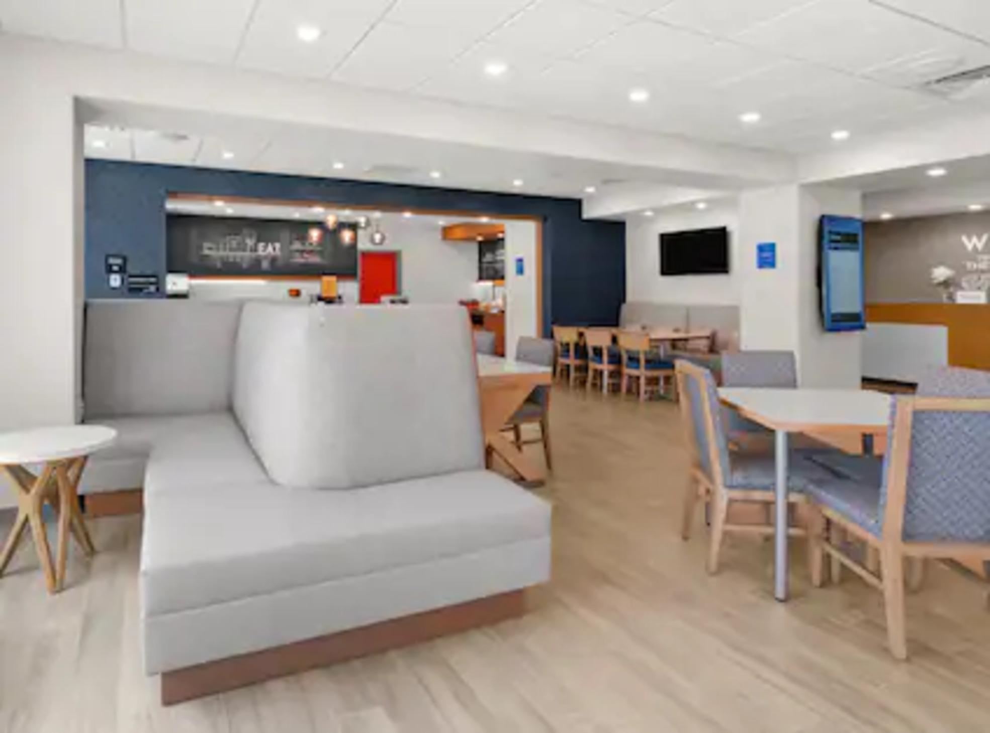 Hampton Inn Bellingham Airport, Wa מראה חיצוני תמונה